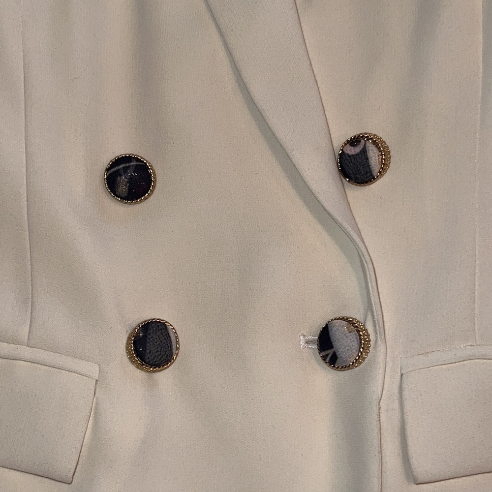 Julie Brown “Violetta” winter white crepe double breasted tuxedo jacket-NWT - Picture 13 of 13